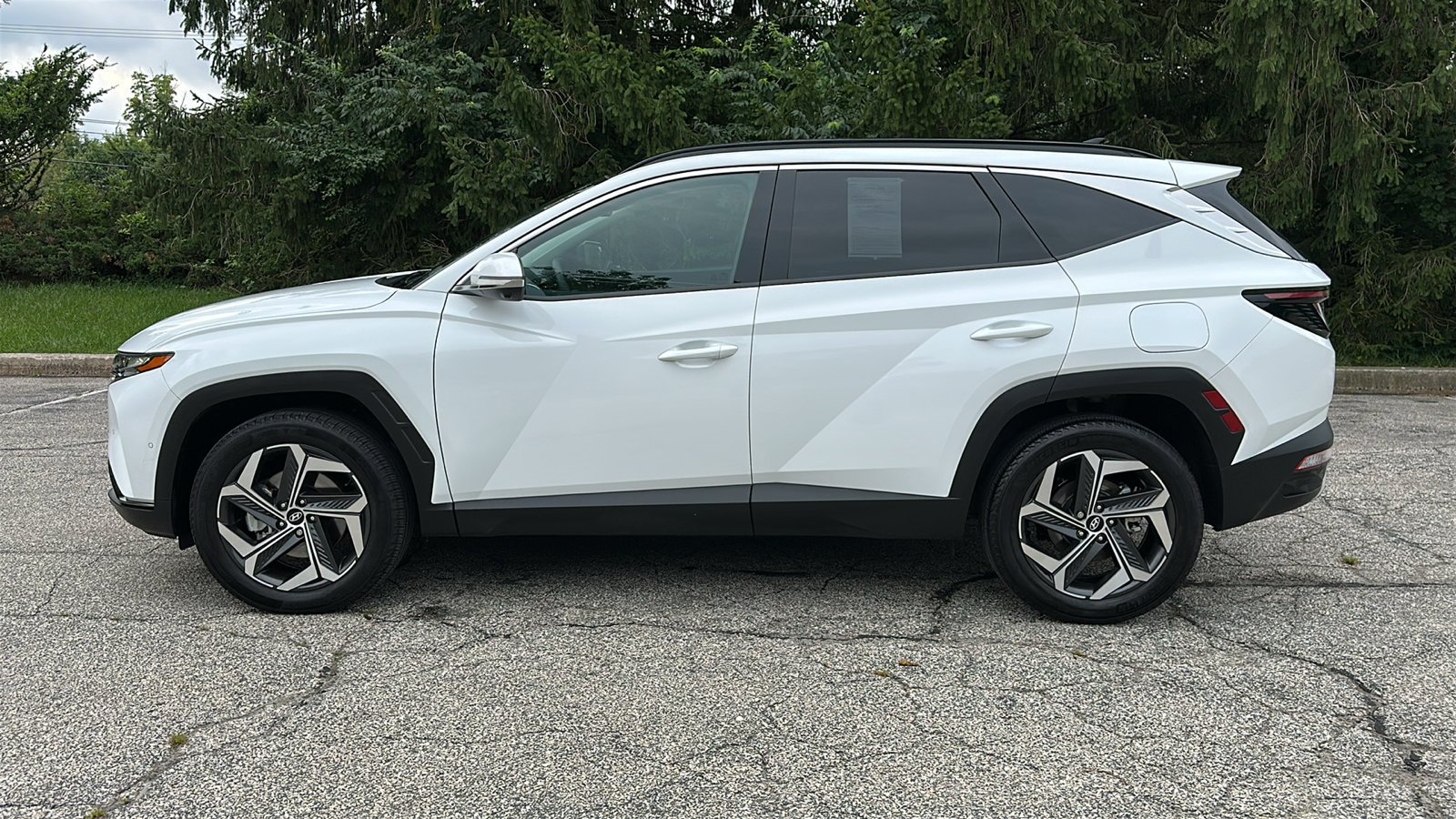 Used 2024 Hyundai Tucson Limited AWD/4WD image 28