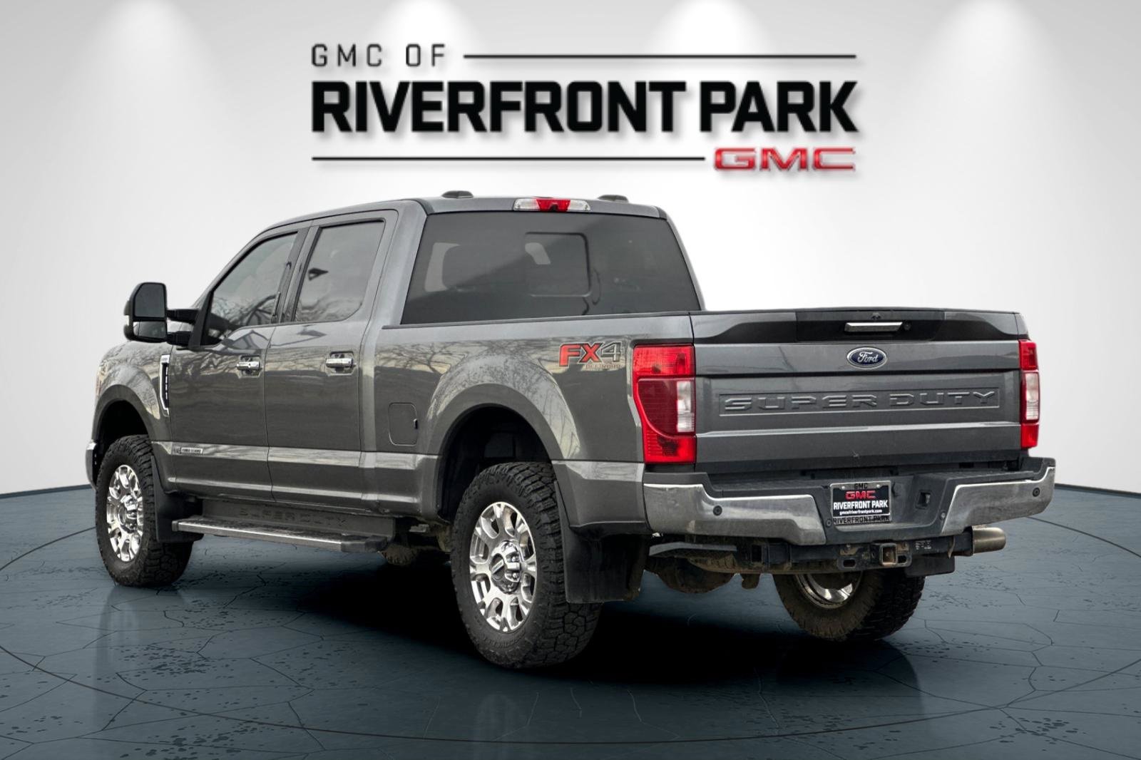 Used 2021 Ford F250 Lariat w/ Chrome Package image 5