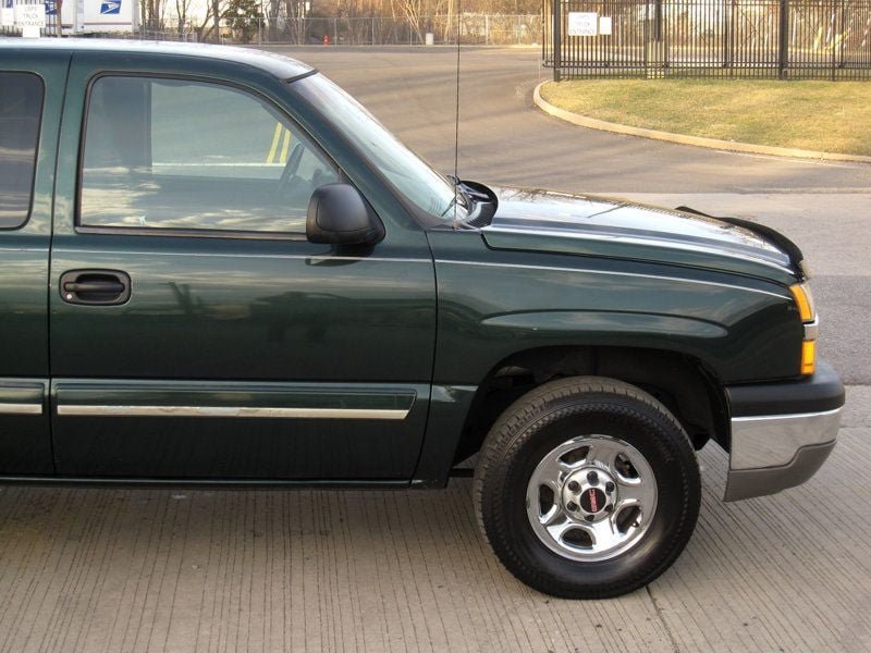 Used 2003 Chevrolet Silverado 1500 LS AWD/4WD image 10