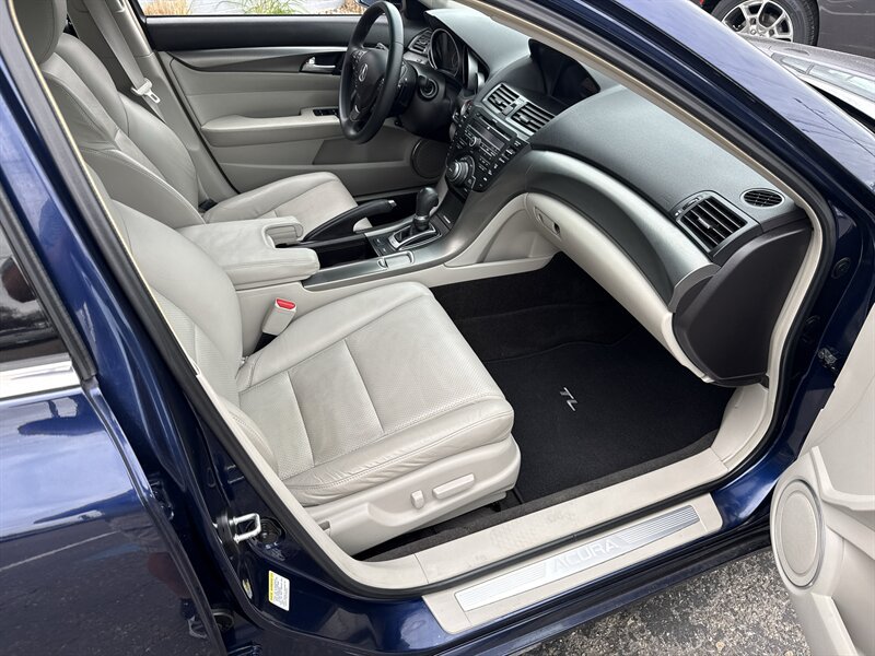 Used 2014 Acura TL w/ Technology Package FWD image 20