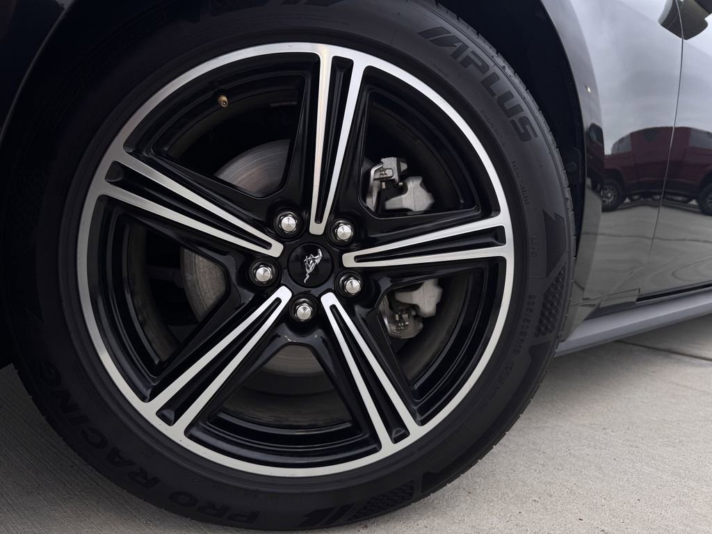Used 2024 Ford Mustang Premium RWD image 9