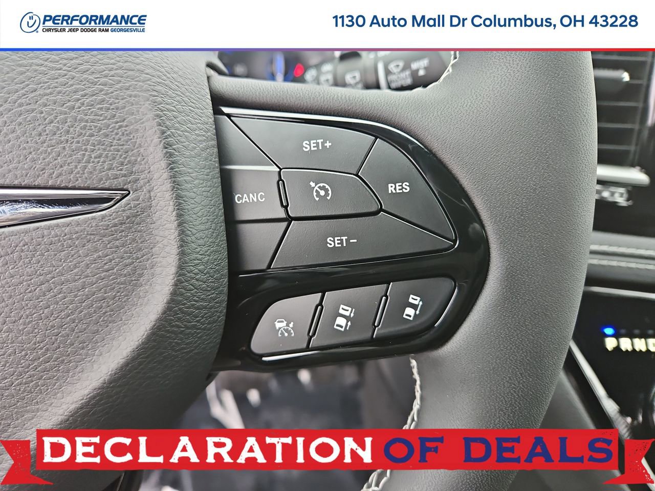 New 2026 Chrysler Pacifica Select image 32