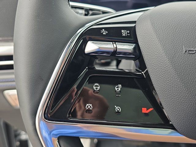 New 2026 Cadillac Escalade IQ Sport 1 w/ LPO, ONYX Package image 20