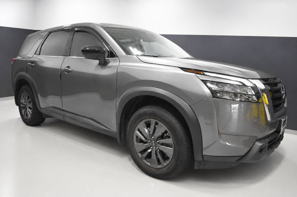 Certified 2024 Nissan Pathfinder S AWD/4WD image 7