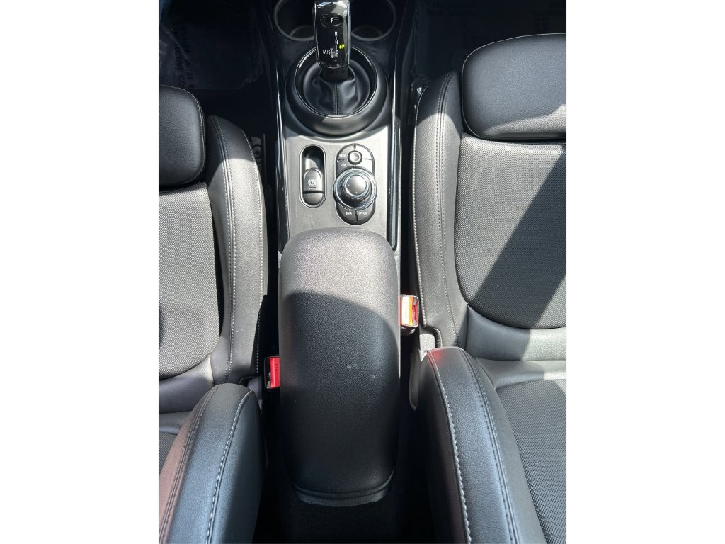 Certified 2023 MINI Cooper Clubman S AWD/4WD image 17