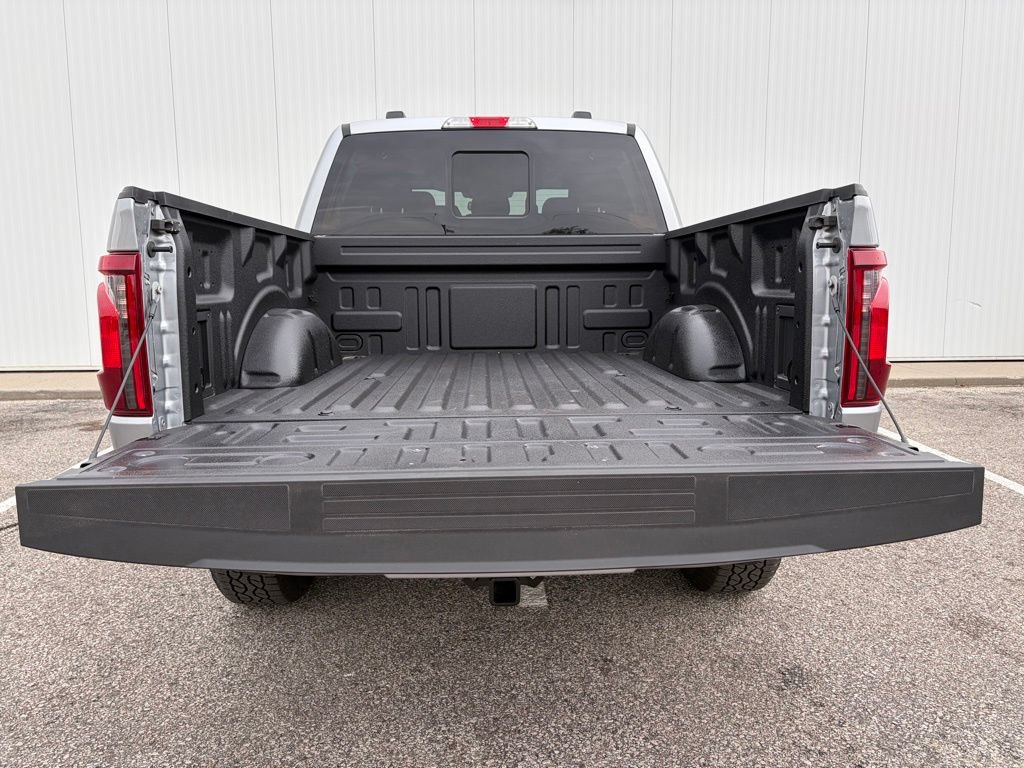 New 2026 Ford F150 XLT w/ Equipment Group 302A MID AWD/4WD image 18
