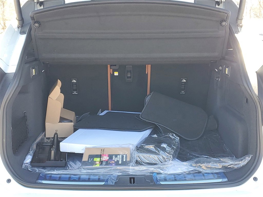 New 2026 Jaguar F-PACE R-Dynamic S image 6