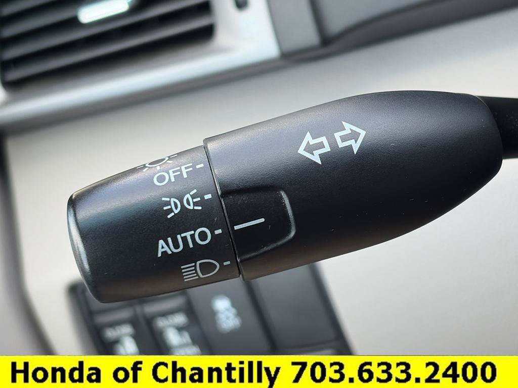 Used 2012 Honda Odyssey EX image 10