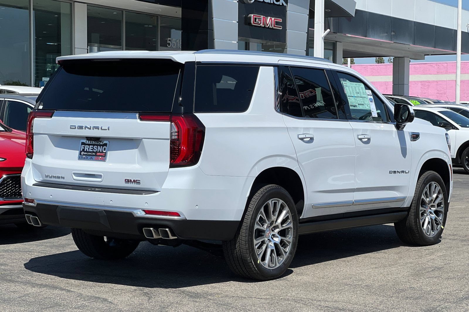 New 2026 GMC Yukon Denali w/ Denali Reserve Package AWD/4WD image 4