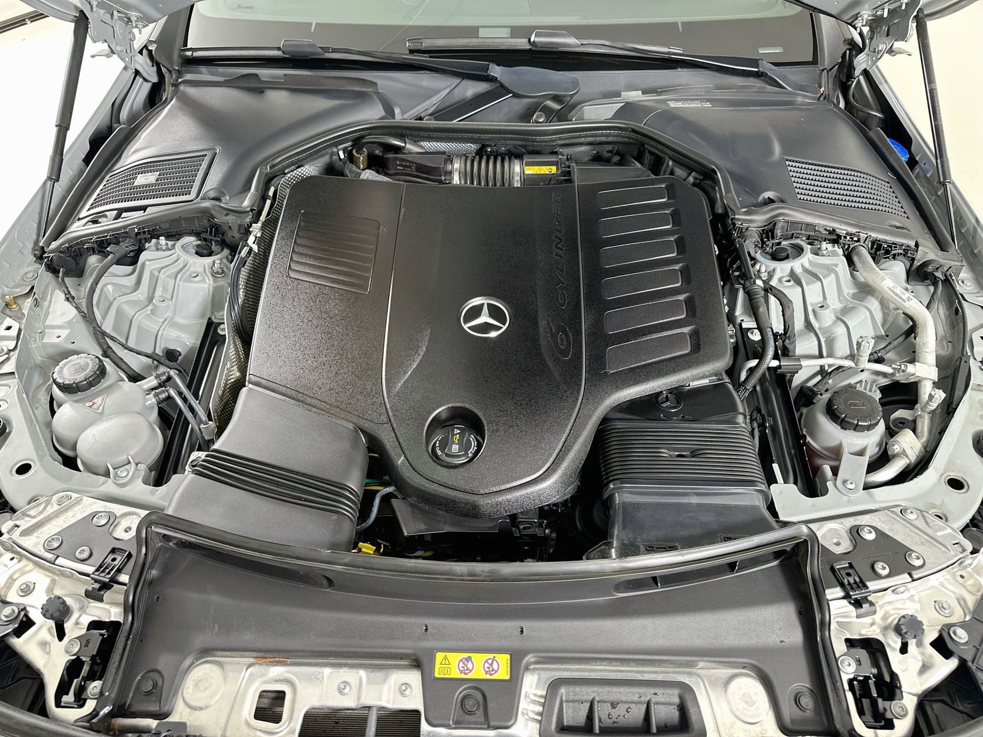 Certified 2024 Mercedes-Benz CLE 450 4MATIC Coupe image 32