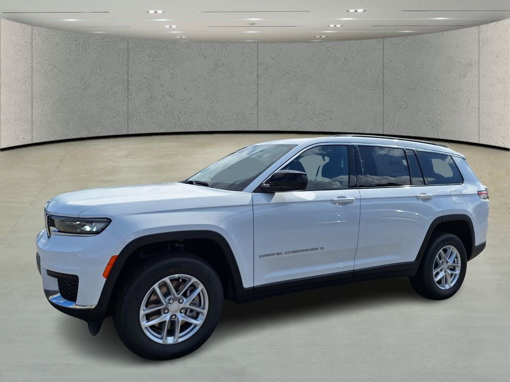 New 2025 Jeep Grand Cherokee L Laredo