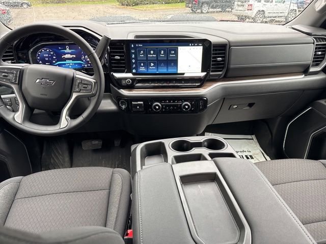 Used 2026 Chevrolet Silverado 1500 LT Trail Boss w/ LPO, Dark Essentials Package AWD/4WD image 21