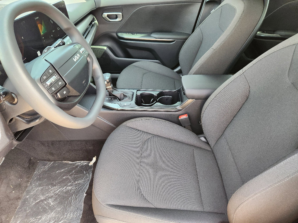 New 2026 Kia K4 LXS image 9