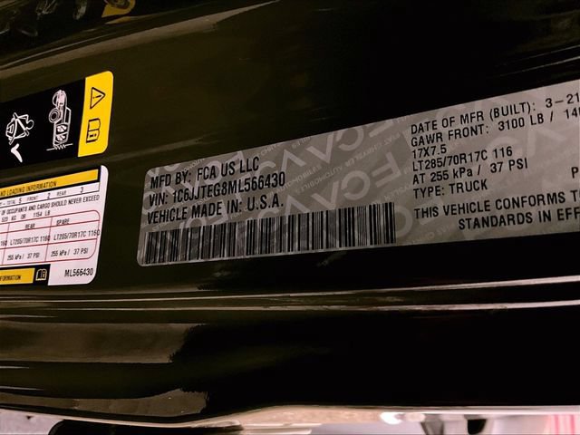 Used 2021 Jeep Gladiator Mojave w/ Cold Weather Group AWD/4WD image 33