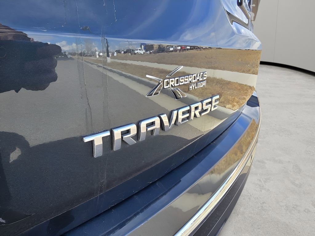 Used 2019 Chevrolet Traverse Premier w/ Driver Confidence II Package image 10