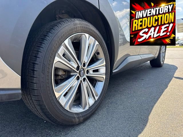 Used 2023 Subaru Solterra AWD image 32
