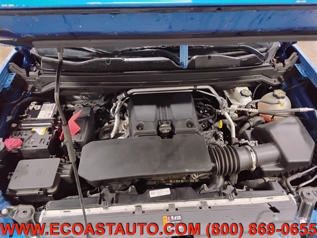 Used 2024 GMC Canyon AT4 w/ AT4 Premium Package AWD/4WD image 9