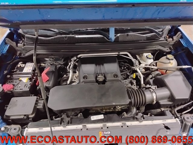 Used 2024 GMC Canyon AT4 w/ AT4 Premium Package image 9