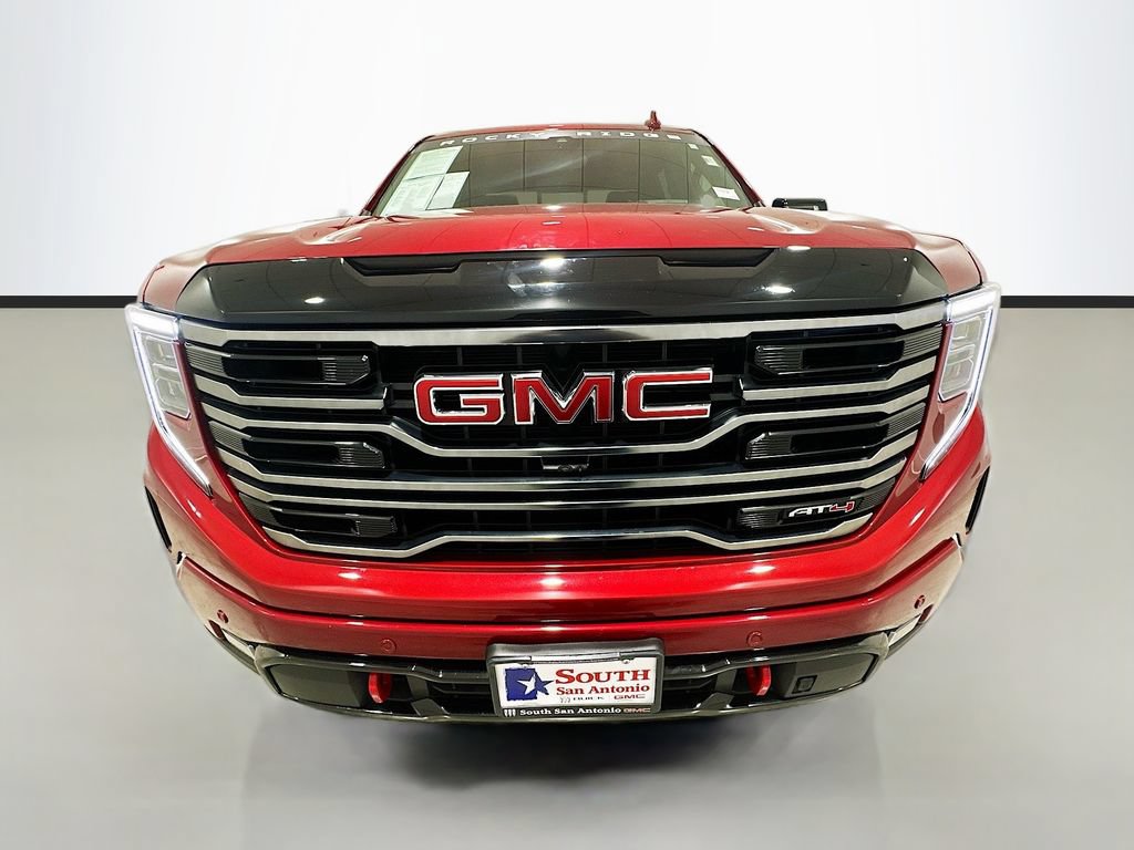 Used 2025 GMC Sierra 1500 AT4 w/ AT4 Premium Package AWD/4WD image 2