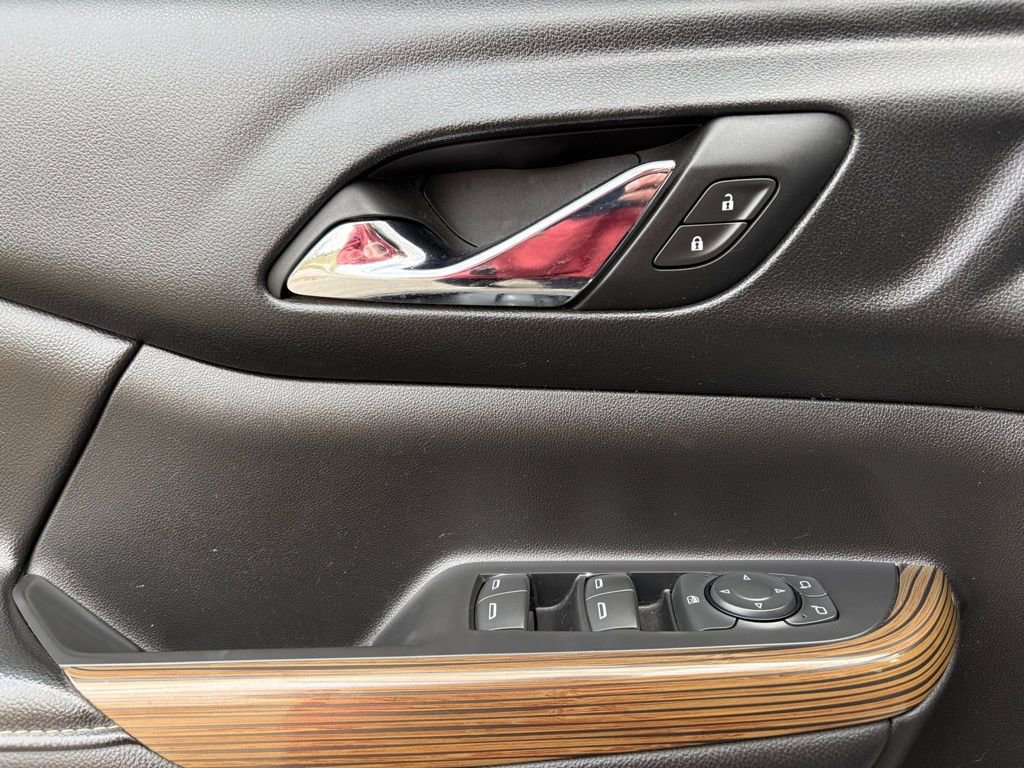 Used 2018 GMC Acadia SLE image 21