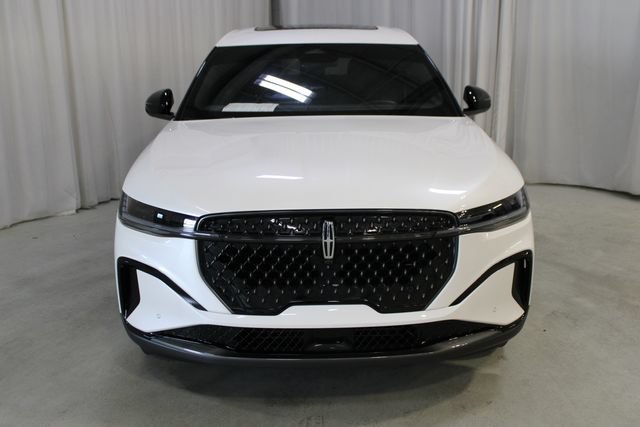 Used 2024 Lincoln Nautilus Premier w/ Equipment Group 102A AWD/4WD image 32
