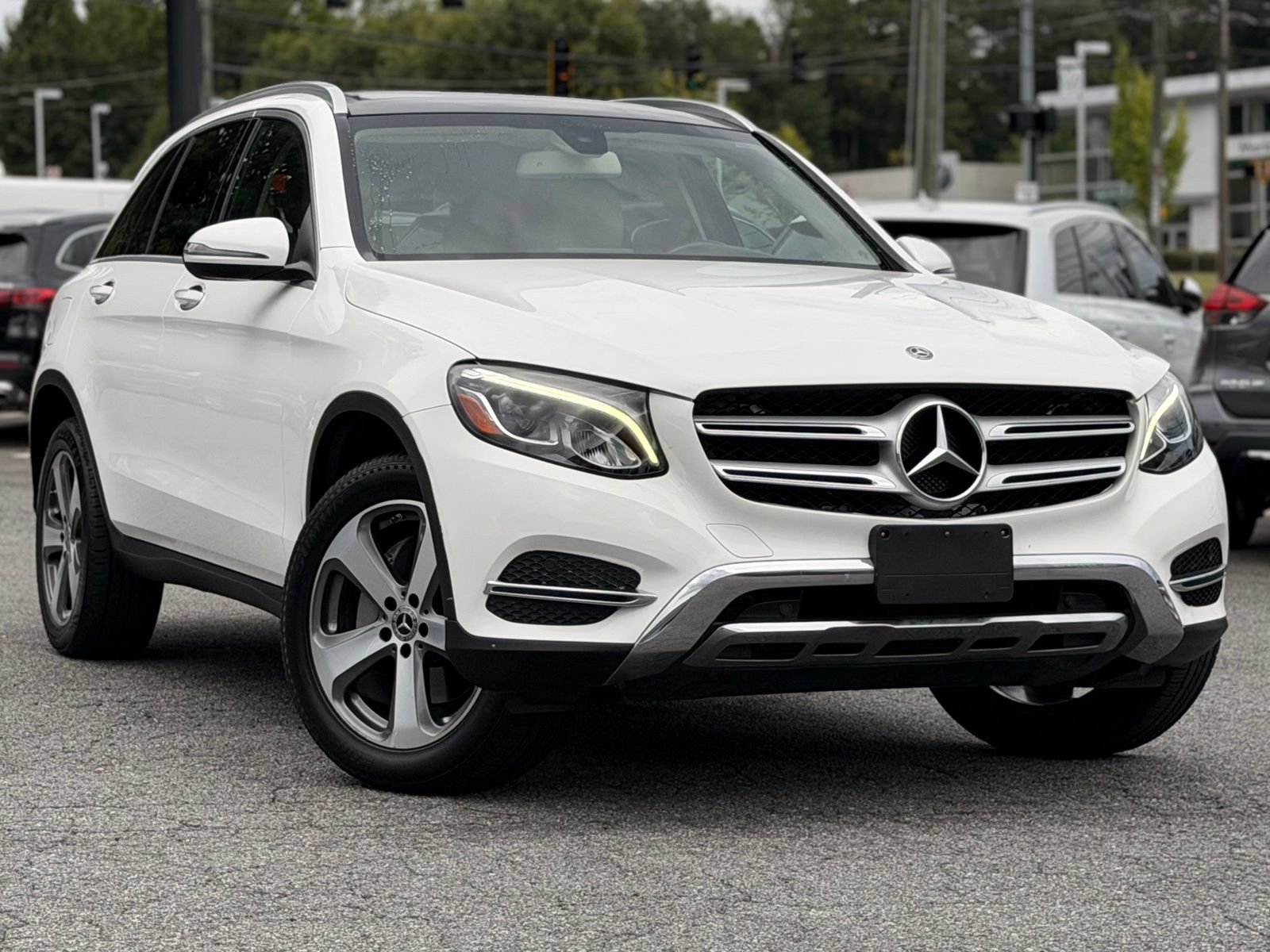 Used 2019 Mercedes-Benz GLC 300 image 7