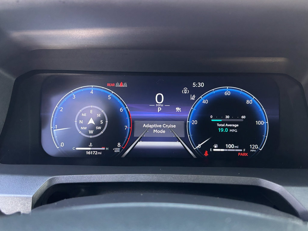 Used 2024 Toyota Tacoma TRD Off-Road AWD/4WD image 31