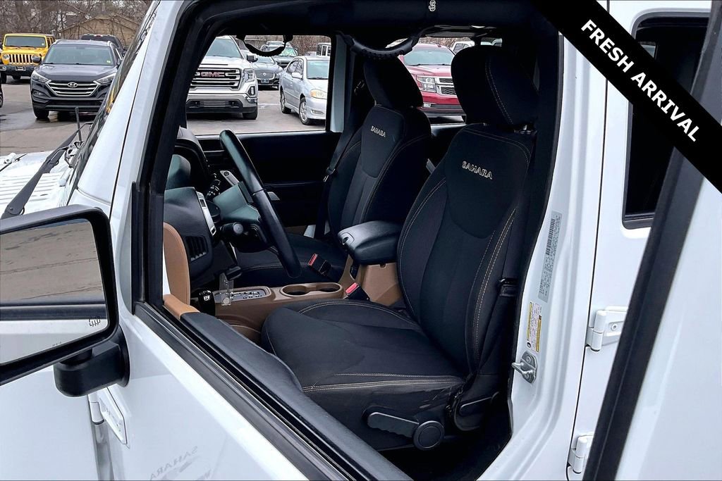 Used 2016 Jeep Wrangler Unlimited Sahara image 19