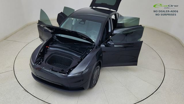 Used 2026 Tesla Model Y 2WD image 76