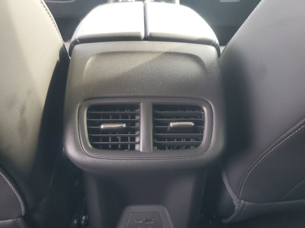 Used 2025 Buick Envision Preferred image 12