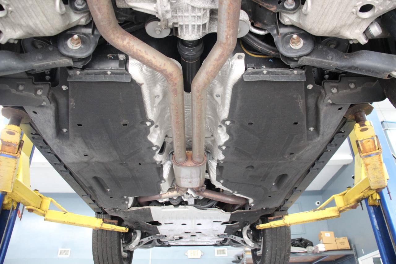 Used 2023 Land Rover Defender 110 V8 AWD/4WD image 72