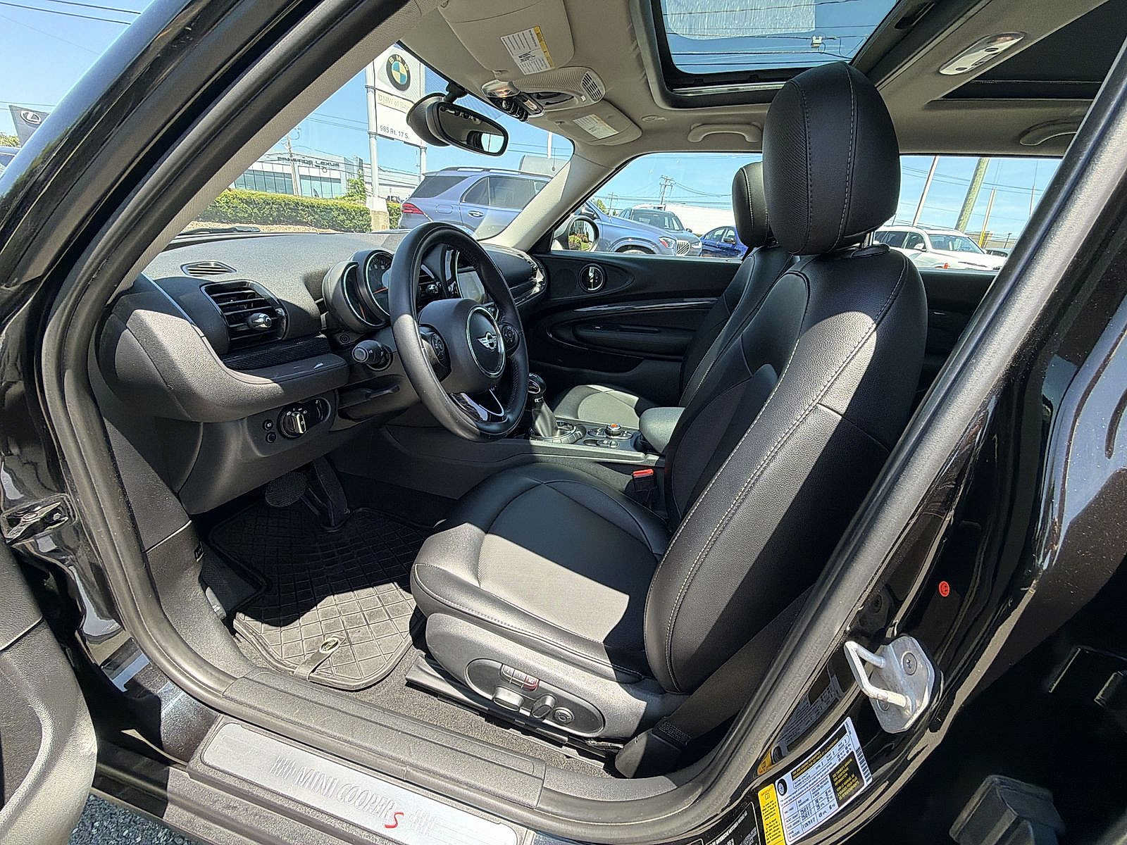 Used 2017 MINI Cooper Clubman S AWD/4WD image 10