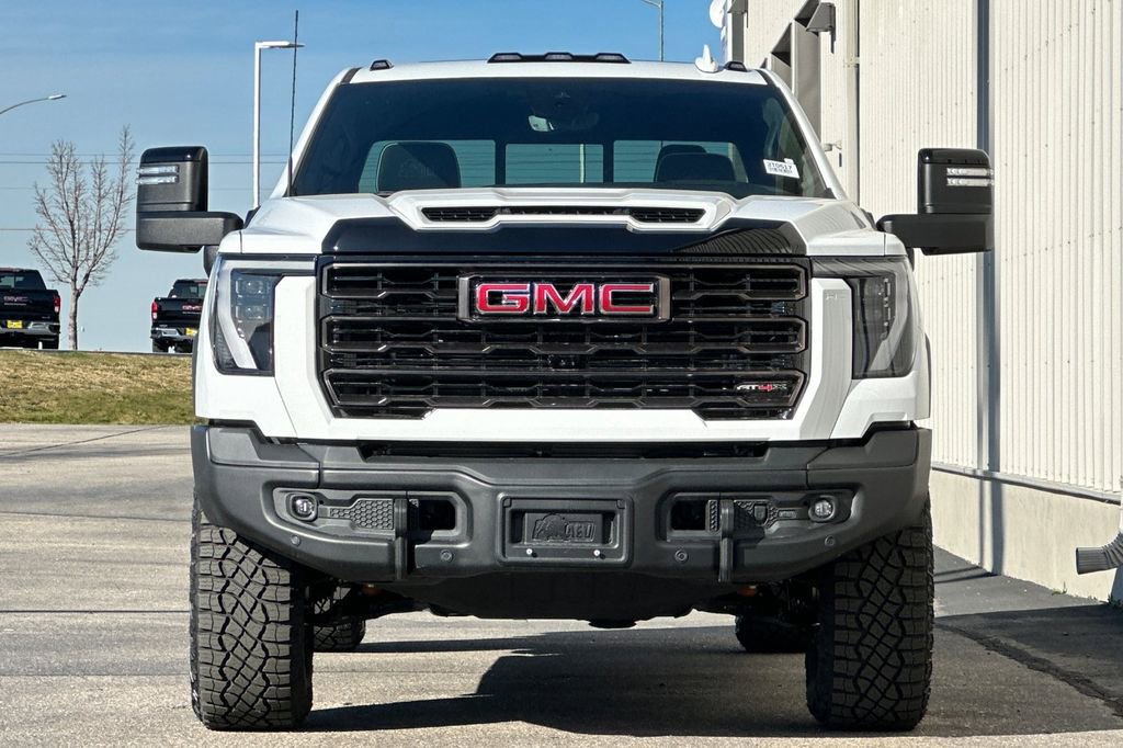 New 2026 GMC Sierra 2500 AT4X w/ AT4X AEV Edition image 3