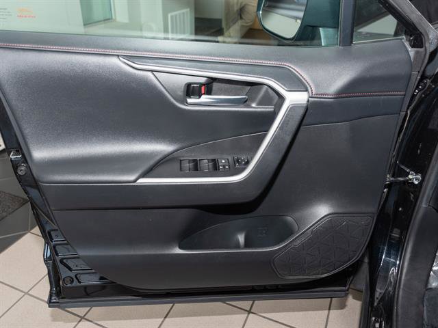 Used 2021 Toyota RAV4 TRD Off-Road image 9