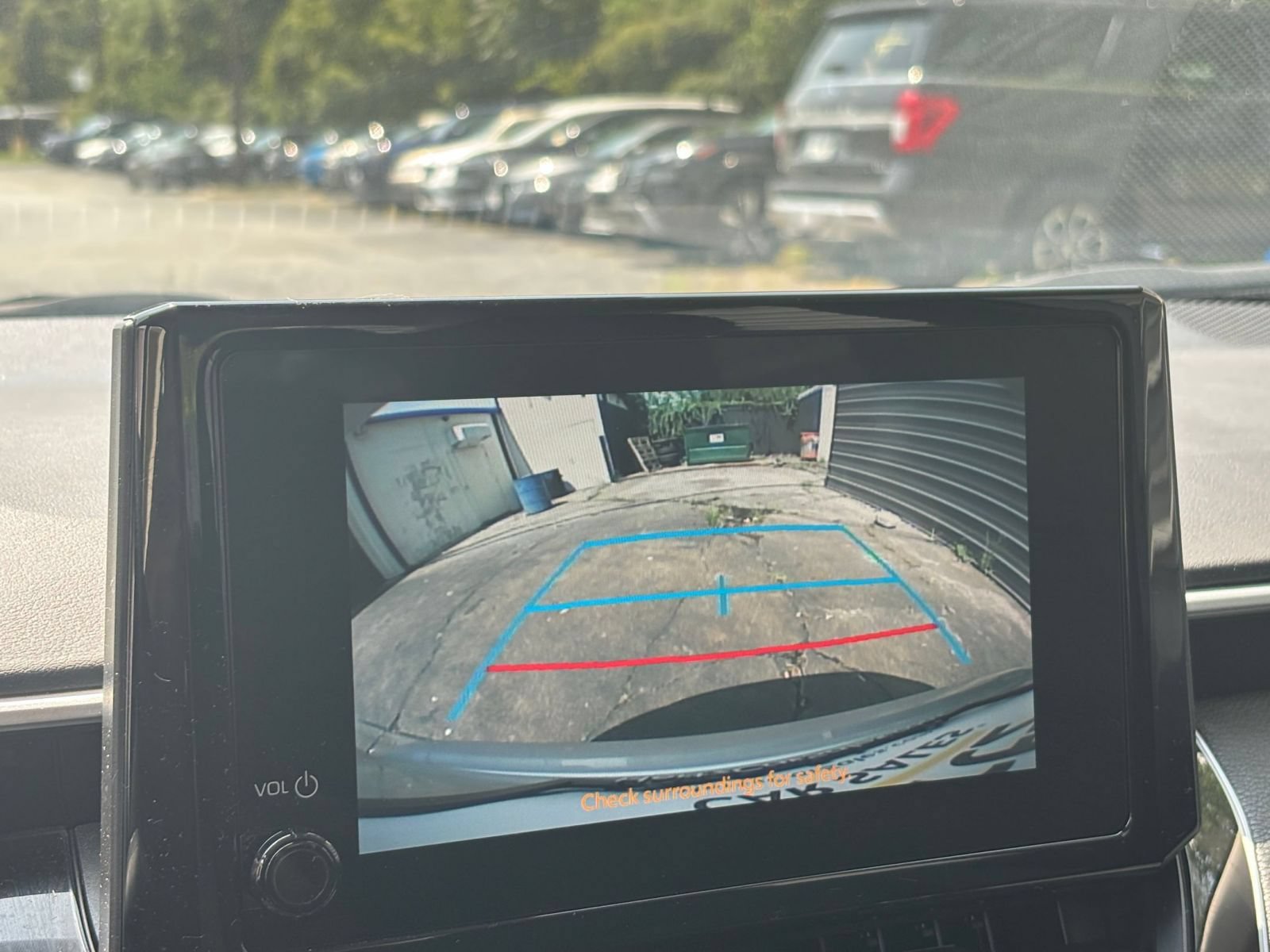 Used 2025 Toyota Corolla LE FWD image 20