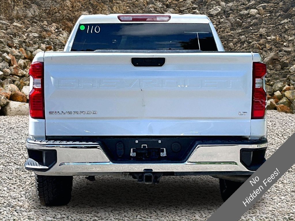 Used 2022 Chevrolet Silverado 1500 LT AWD/4WD image 4