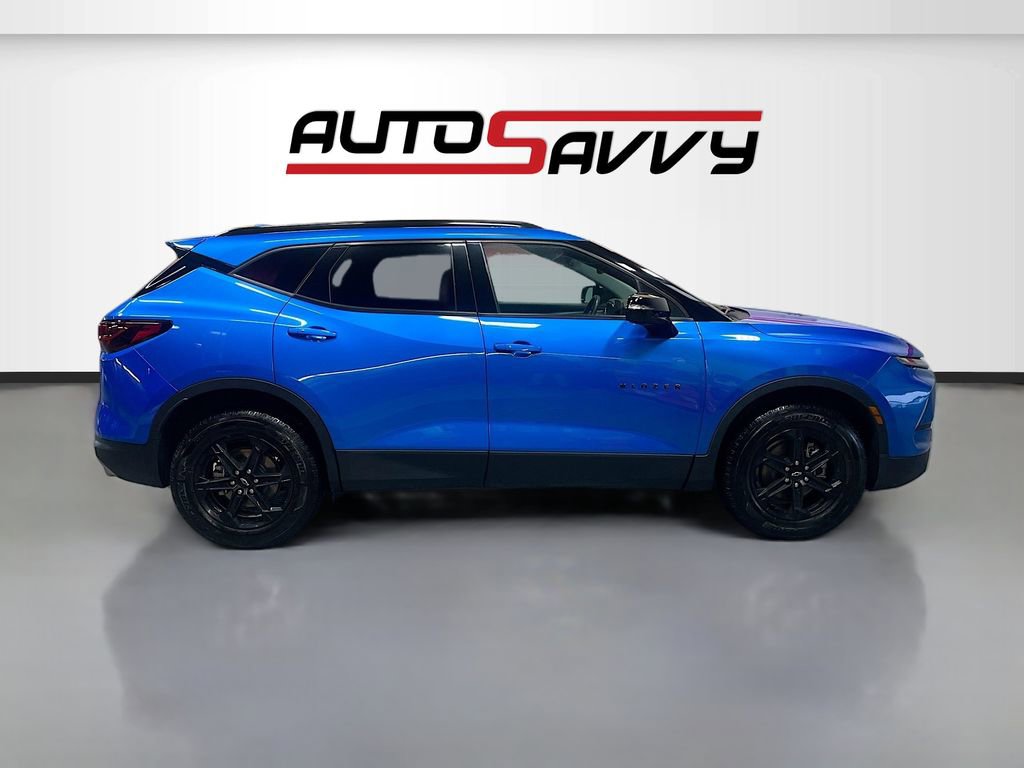 Used 2024 Chevrolet Blazer LT w/ Midnight/Sport Edition image 8