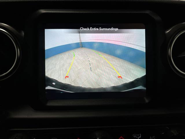 Used 2023 Jeep Wrangler Unlimited Rubicon 4xe image 9