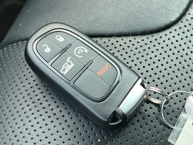 Used 2021 Jeep Cherokee Latitude Lux 80th Anniv w/ Quick Order Package 26U 80TH AWD/4WD image 30
