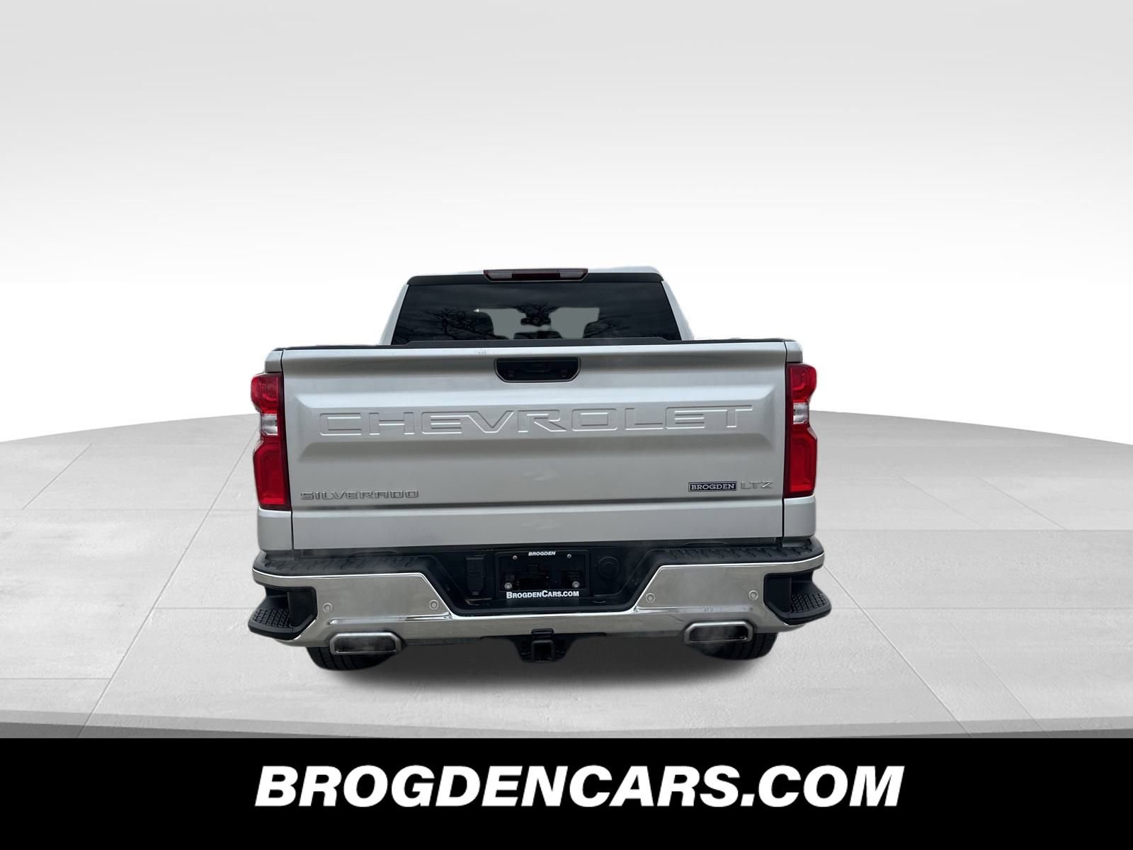Used 2022 Chevrolet Silverado 1500 LTZ image 4