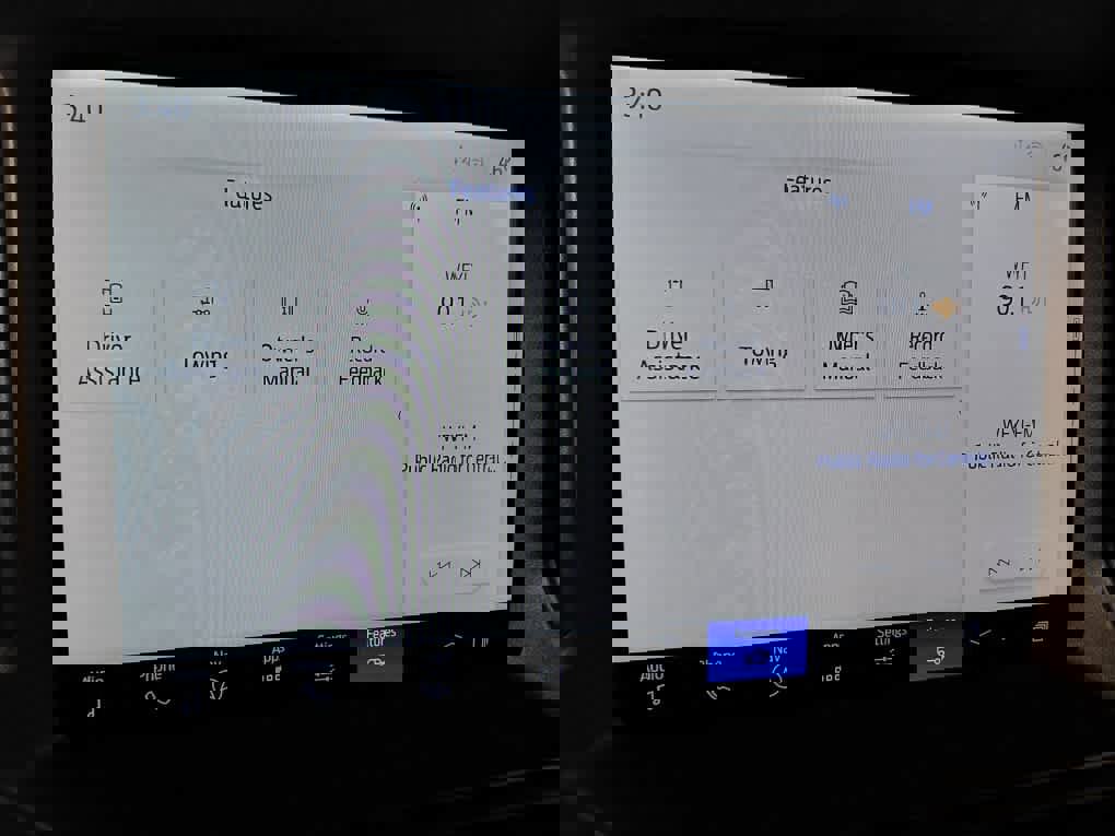 New 2025 Ford Bronco Badlands image 48