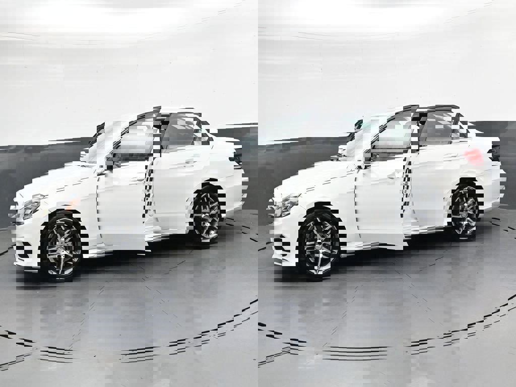 Used 2015 Mercedes-Benz E 350 Sedan image 38