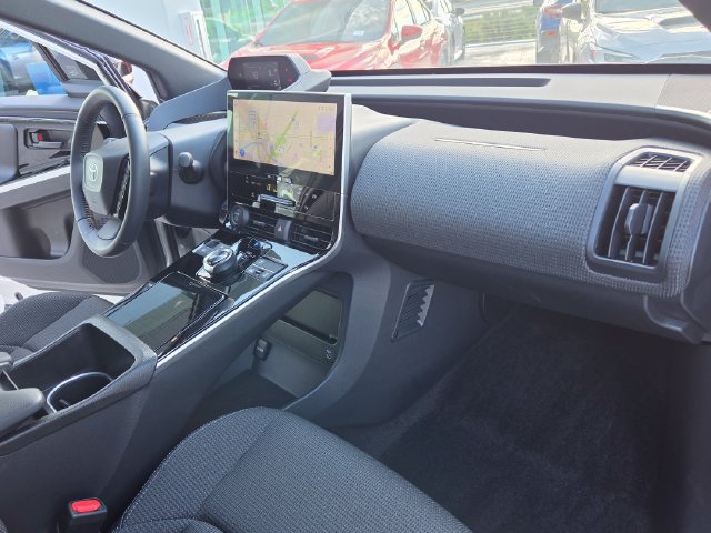 Used 2025 Toyota bZ4X AWD image 26