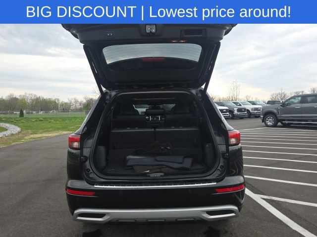Used 2022 Mitsubishi Outlander SE AWD/4WD image 11