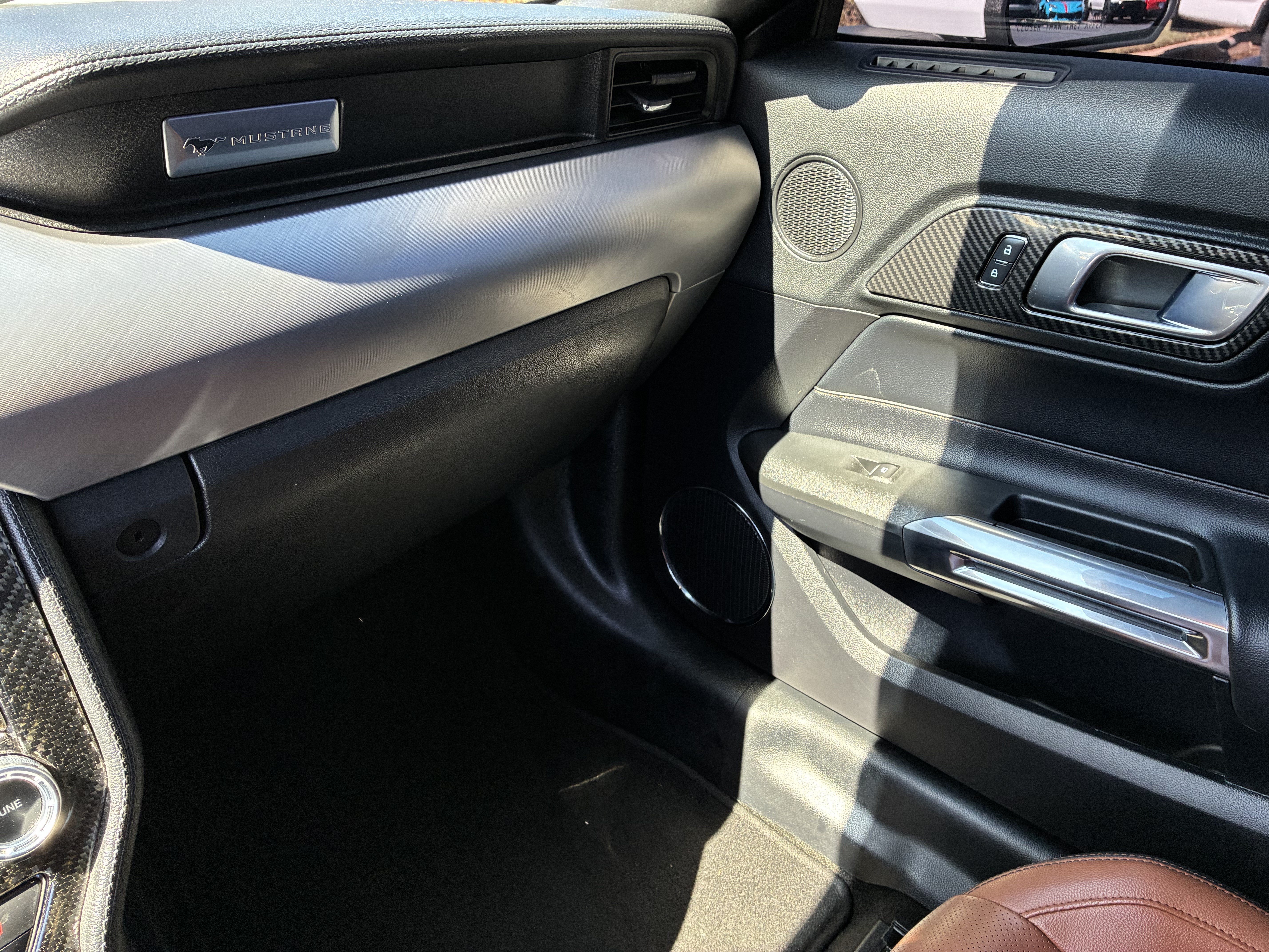 Used 2018 Ford Mustang GT Premium RWD image 31