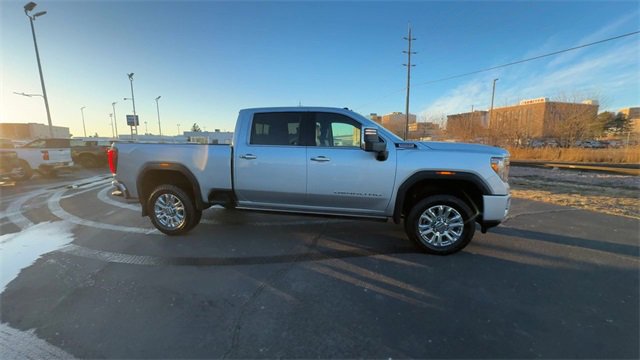 Used 2022 GMC Sierra 2500 Denali w/ Denali Ultimate Package image 9