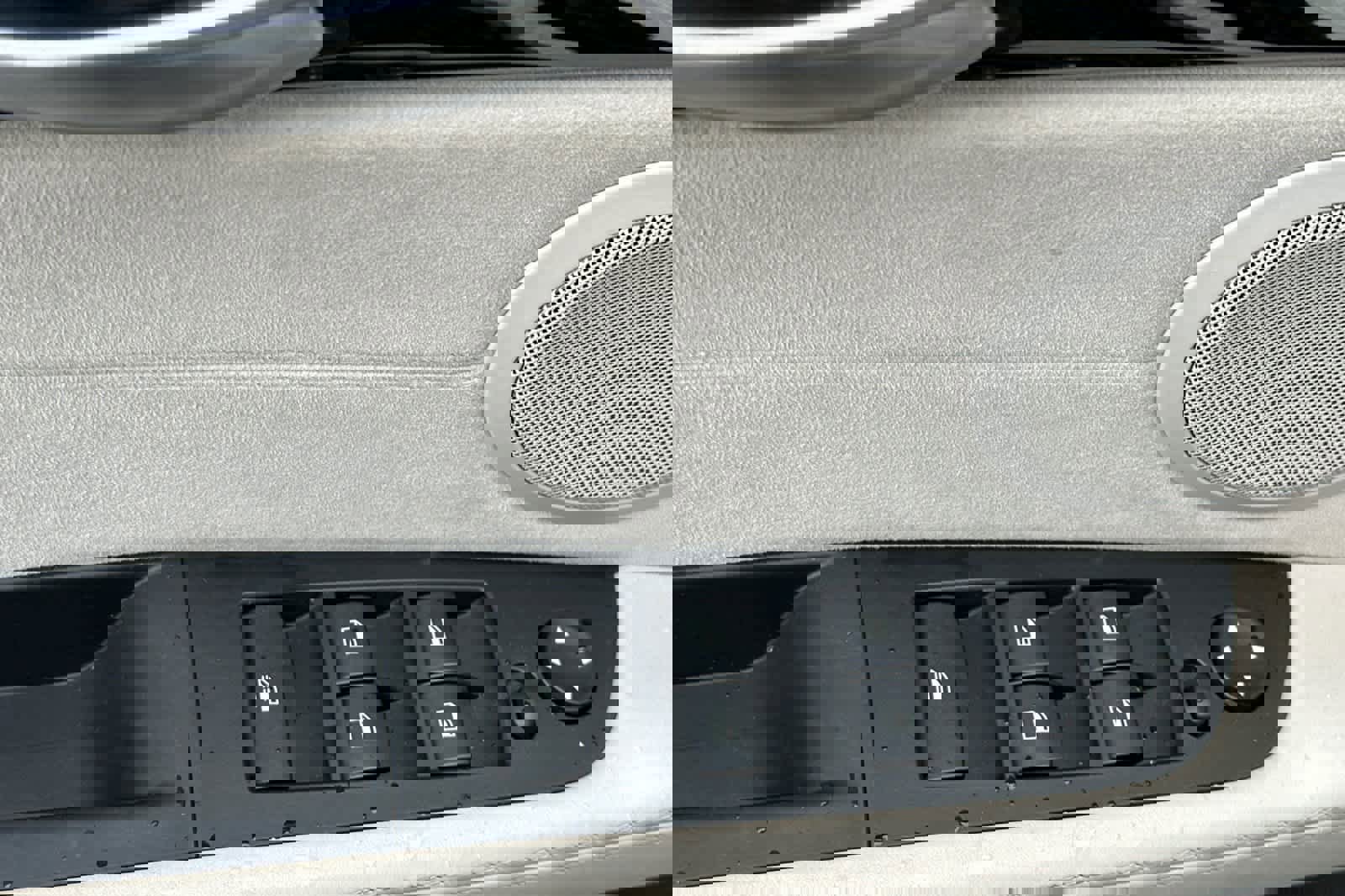 Used 2011 BMW Z4 sDrive35i image 13