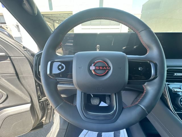 Used 2025 Nissan Armada PRO-4X AWD/4WD image 16