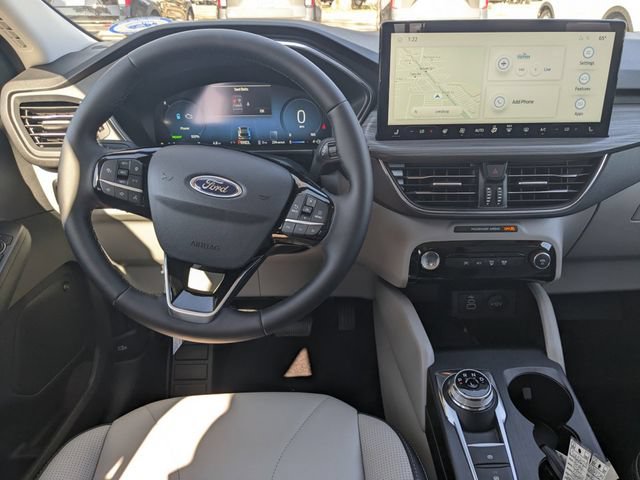 New 2025 Ford Escape SE w/ PHEV Premium Package FWD image 5