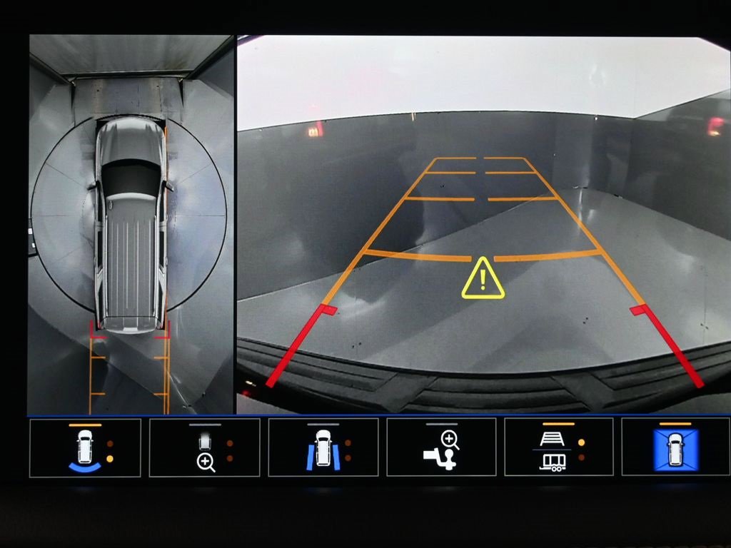 Used 2023 Chevrolet Tahoe Premier image 13